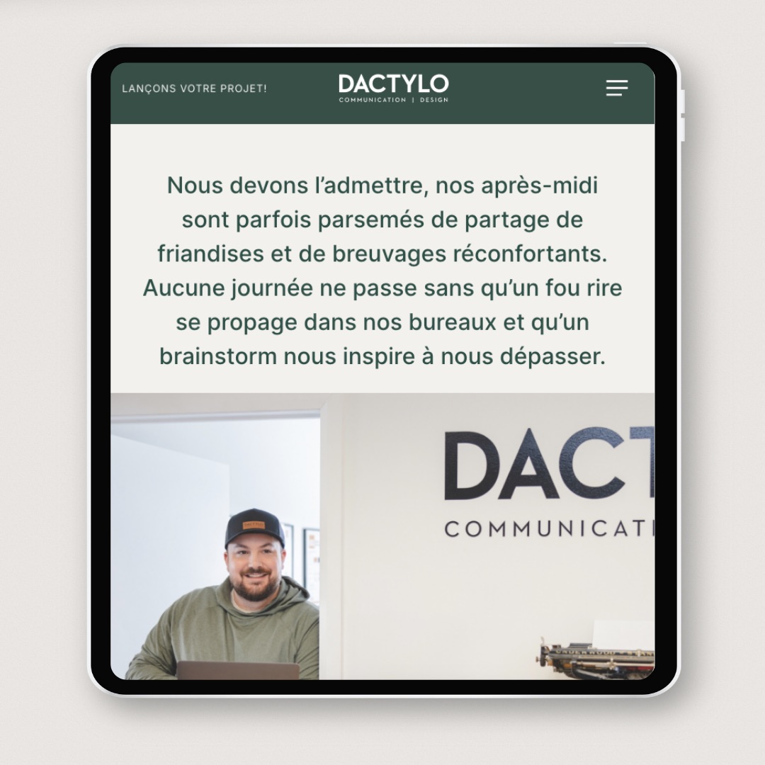 Section Web DACTYLO valorisant l’environnement de travail pour communiquer sa marque employeur